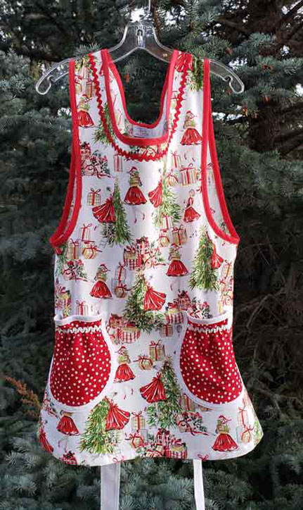 Trimming the tree grandma apron