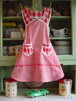 1940 in red gingham